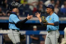 Littell blanquea a Guardianes en 6 entradas y Driscoll pega su primer jonrón en triunfo de Rays 3-1