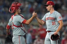 Friedl y Martínez llevan a los Rojos a vencer por paliza 11-1 a Mellizos