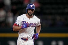 Con jonrones de Langford y Taveras, Rangers vencen 13-8 a Azulejos