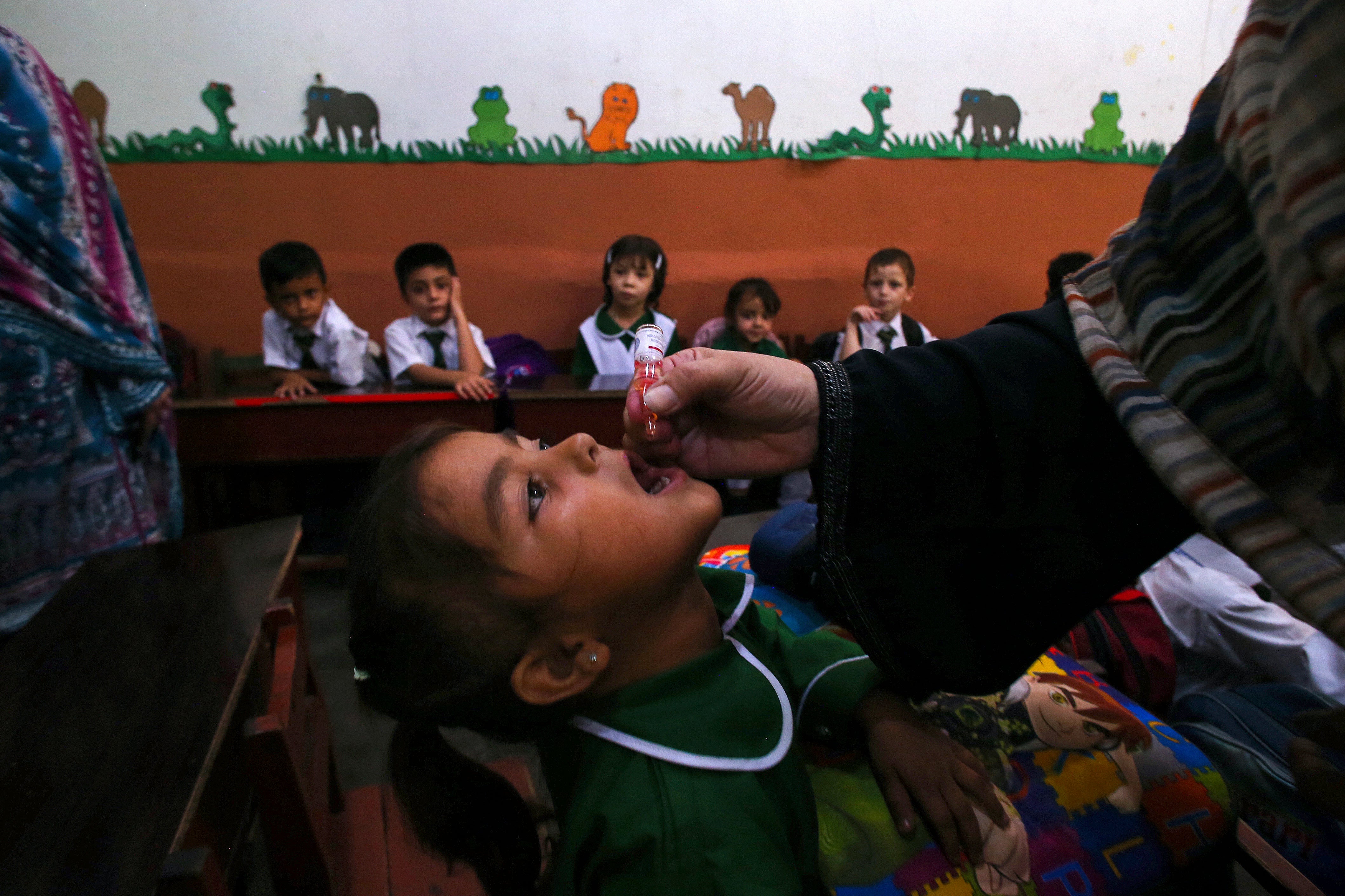 PAKISTÁN-TRABAJADORA SANITARIA VIOLADA