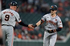 Yastrzemski y Conforto pegan jonrones para ayudar a Gigantes a vencer 5-3 a Orioles