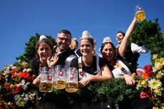 Inicia el Oktoberfest en Alemania, el festival cervecero más grande del mundo