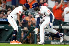 Álvarez y Tucker guían a Astros a victoria de 10-4 sobre Angelinos