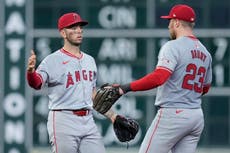 Zach Neto pega 2 jonrones e impulsa 6 para llevar a Angelinos a victoria 9-8 sobre Astros