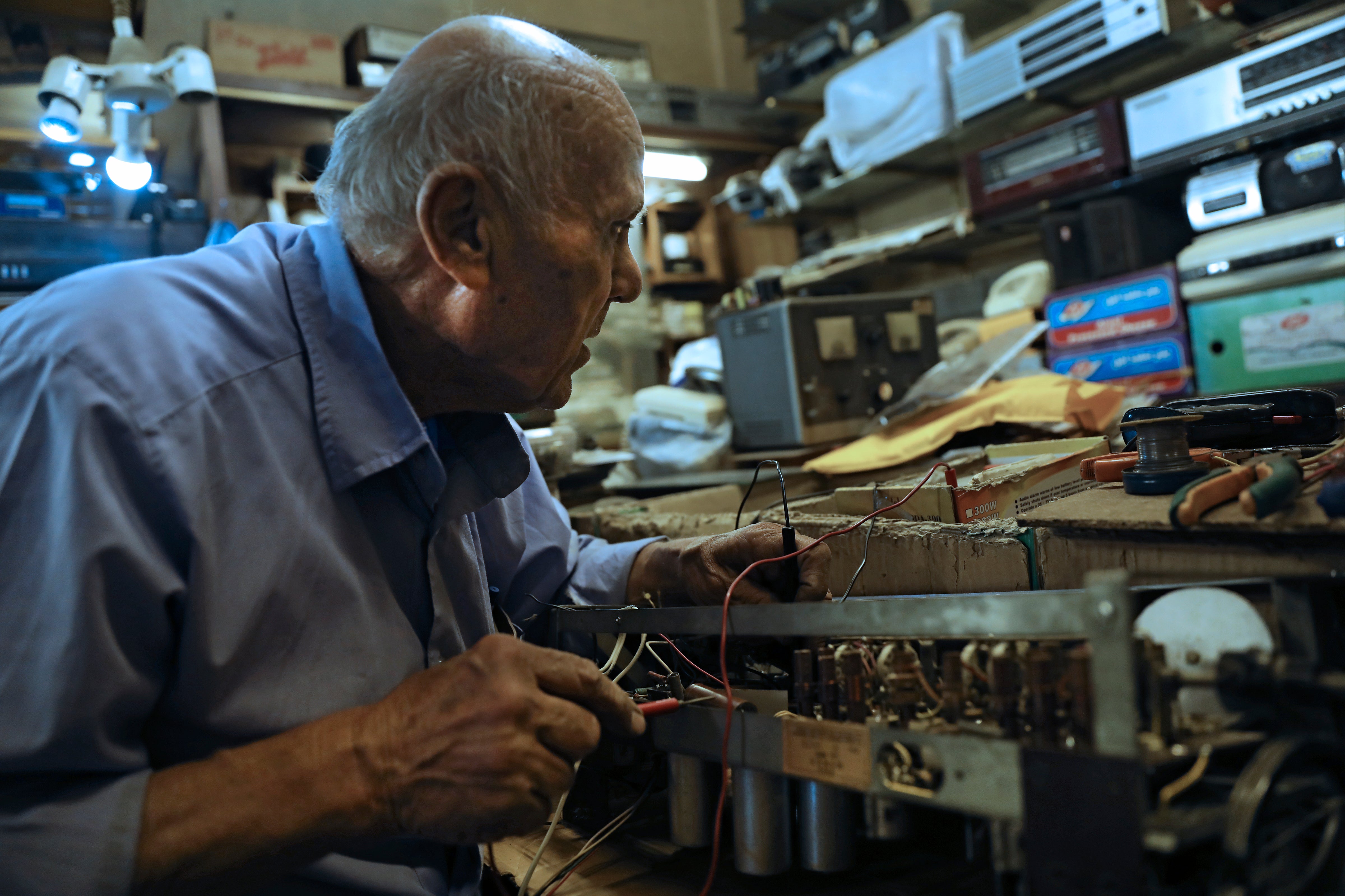 YOURS TRULY JOHNNY DOLLAR