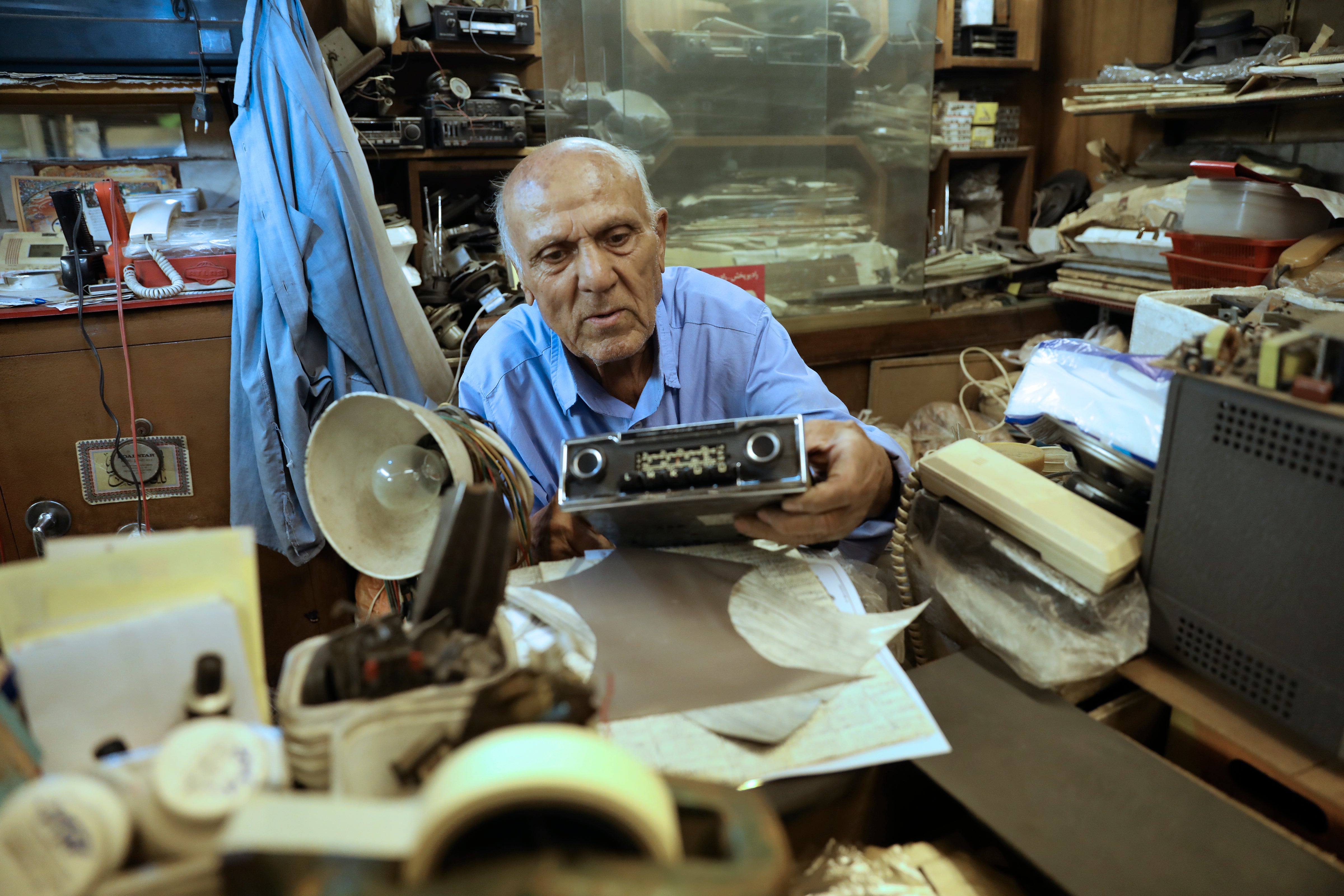 YOURS TRULY JOHNNY DOLLAR