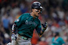 Miller lanza 7 entradas en cero y Marineros evitan que Astros amarren el Oeste al ganar 6-1