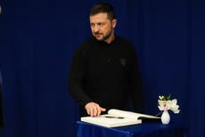 Mike Johnson pide a Zelenskyy que destituya a la embajadora de Ucrania en EEUU