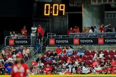 Fanáticos y peloteros, satisfechos por el ritmo más ágil de los juegos de Grandes Ligas