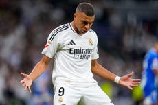 Ancelotti seguramente tendrá que reemplazar a Mbappé en el derbi de Madrid