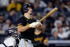 Reynolds aporta 2 jonrones a triunfo de Piratas sobre Yankees, que no aseguran ventaja de locales