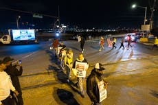 Estibadores de puertos de Maine a Texas secundan una huelga que podría causar desabastecimiento