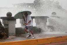 Un tifón se dirige a Taiwán tras herir a docenas y provocar miles de evacuaciones