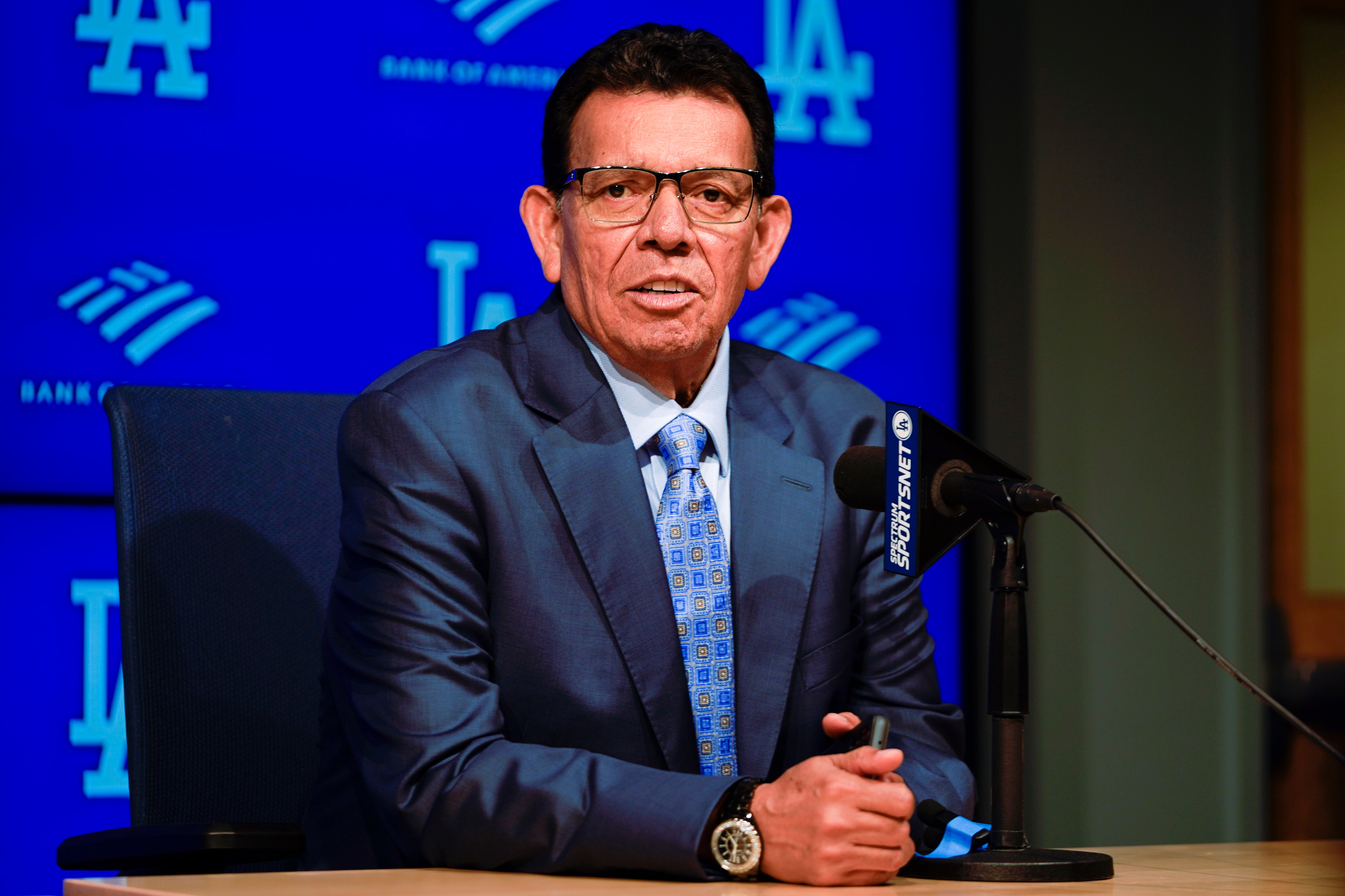 DODGERS FERNANDO VALENZUELA