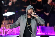 Eminem va a ser abuelo, revela en el video musical de “Temporary”