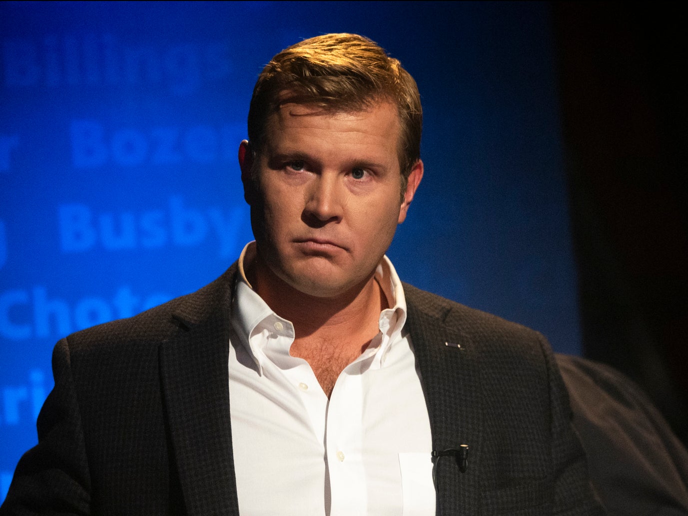 El senador Sheehy dijo que intentaba “desescalar la situación”, pero su respuesta fue condenada por grupos de defensa de los derechos de los veteranos