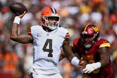 Desempeño de Watson deriva en alud de críticas y pedidos de que Browns lo envíen al banquillo