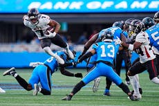 Robinson anota 2 TDs y Falcons ganan 38-20 a Panthers; hilan 3 victorias ante rivales del Sur de NFC