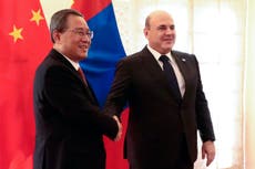 Rusia y China prometen estrechar su cooperación en cumbre internacional en Pakistán