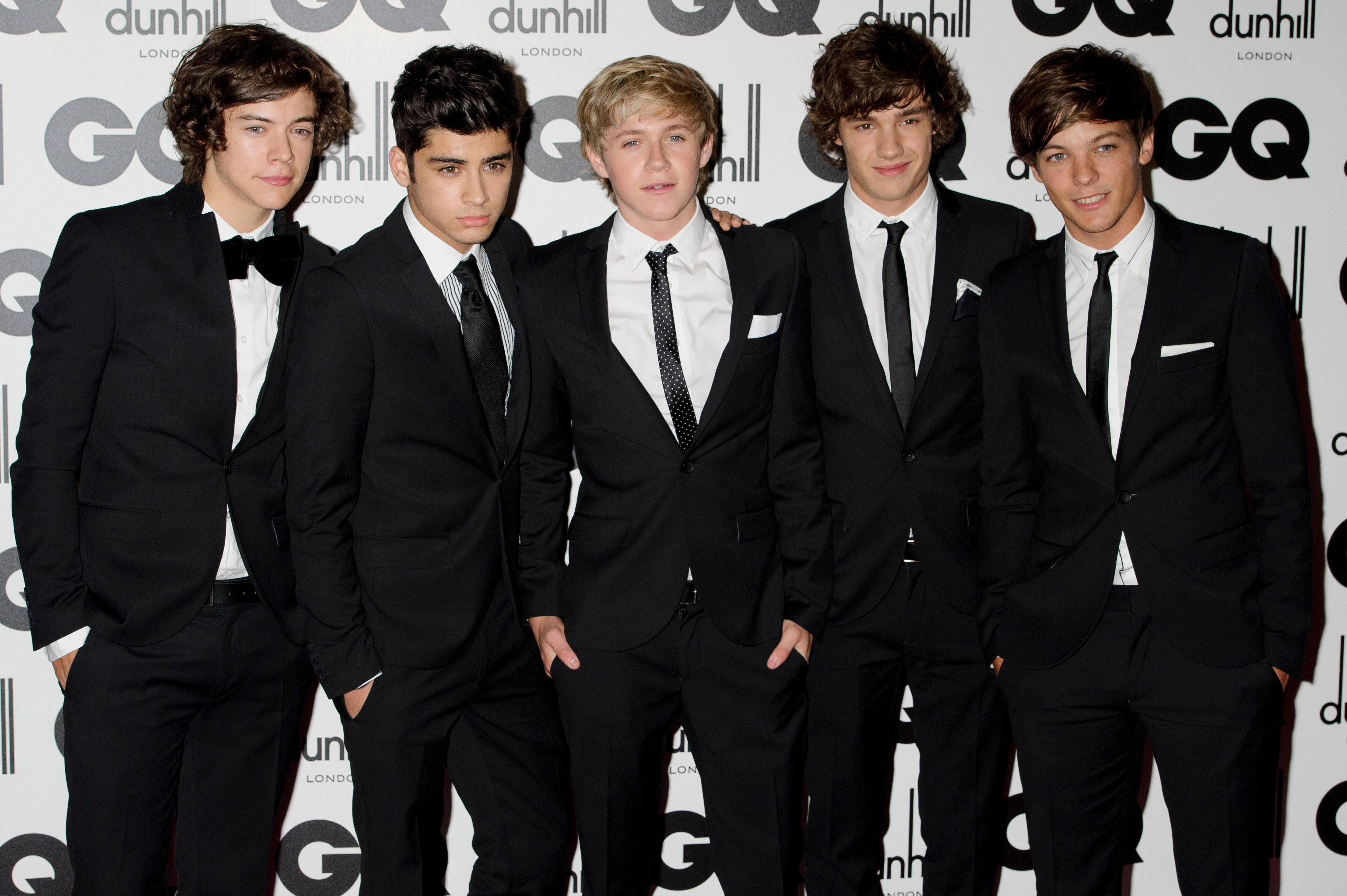 Liam Payne, segundo por la derecha, posa para una foto con sus compañeros de One Direction Harry Styles, Zayn Malik, Niall Horan y Louis Tomlinson en 2011