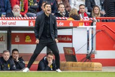 El pasado le pesa al Dortmund tras un mediocre inicio de temporada