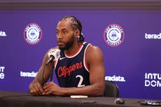 Kawhi Leonard se perderá el inicio de temporada con los Clippers por inflamación de rodilla