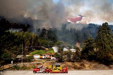 Evacúan a cientos de personas por incendio en el norte de California, dice funcionario