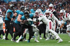 Bigsby anota par de touchdowns, Jaguars derrotan 32-16 a Patriots