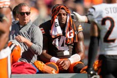 Browns: Deshaun Watson sale en camilla tras lesionarse el tendón de Aquiles ante Bengals