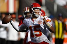 Chiefs siguen ganando a pesar de los problemas de Mahomes y lesiones en el equipo