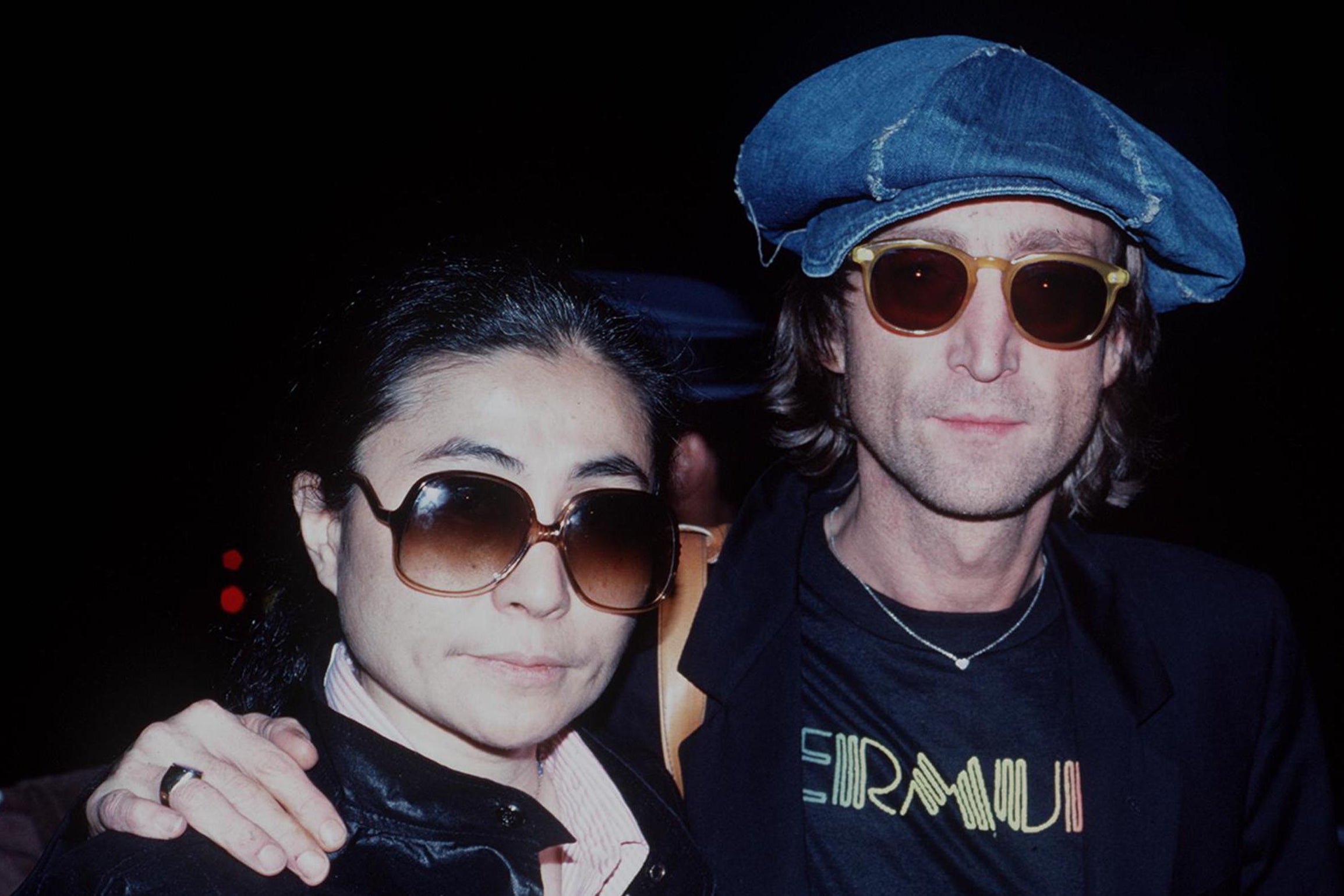 Elliot Mintz, amigo cercano de Yoko Ono y John Lennon, narra su relación con la pareja en sus nuevas memorias