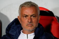 Mourinho cree que el Manchester United es uno de los dos favoritos para ganar la Liga