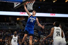 Wagner aporta 29 puntos y Magic vence a Nets 116-101 en su 1er partido en casa