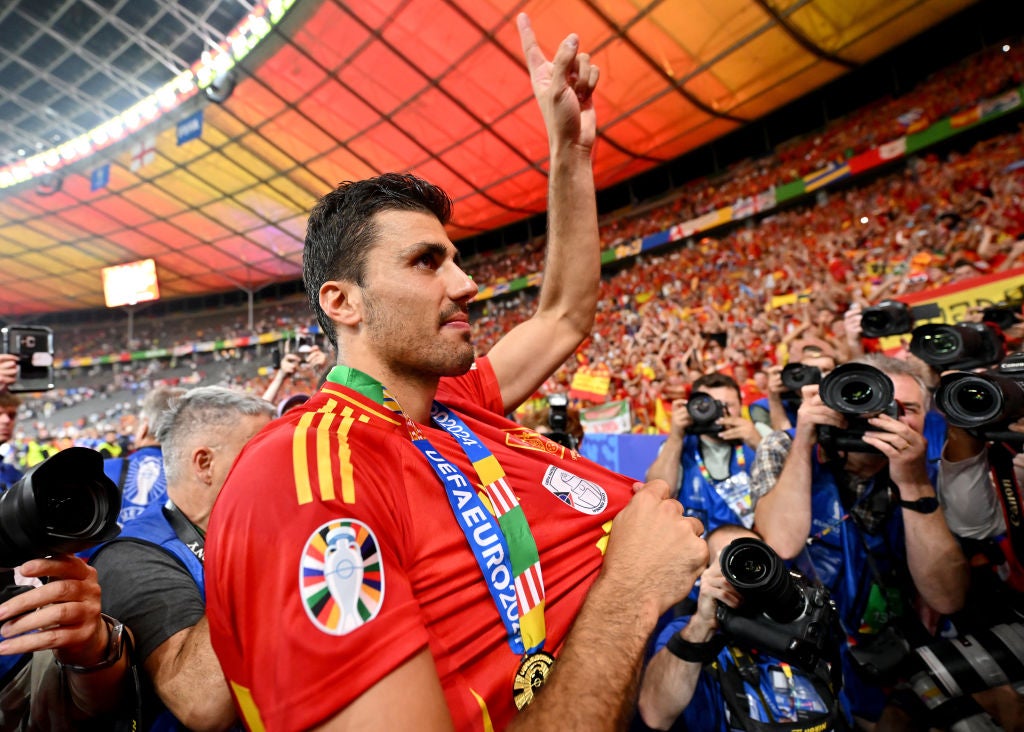 Rodri, centrocampista del Manchester United y de la selección española, acaba de recibir el Balón de Oro 2024