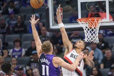 De'Aaron Fox anota 24 y supera los 10.000 en su carrera en triunfo de Kings sobre Trail Blazers