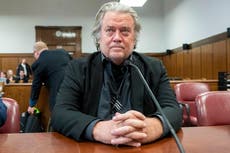 Steve Bannon, viejo aliado de Trump, queda libre tras 4 meses en prisión por desacato al Congreso