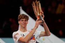 Jannik Sinner se da de baja del Masters de París citando un virus