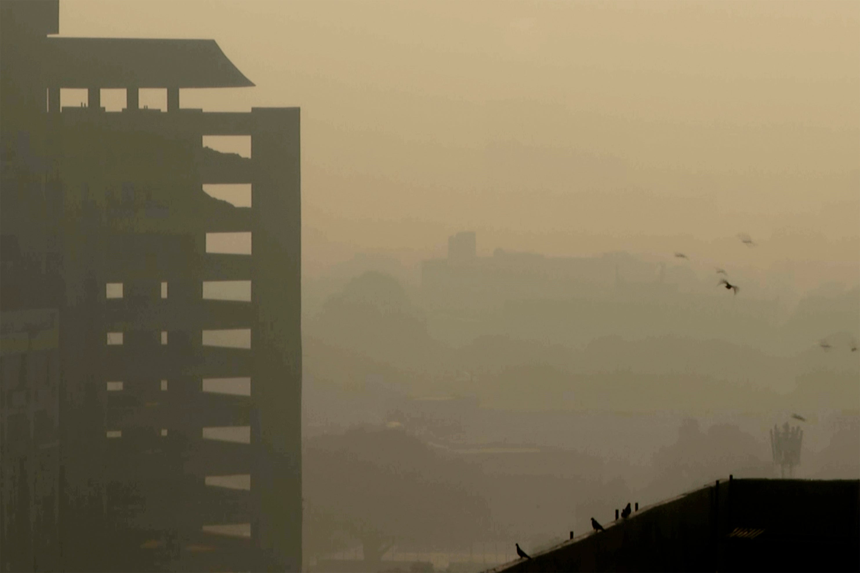 INDIA-DIWALI-FUEGOS ARTIFICIALES