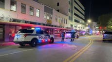 Dos muertos y 6 heridos en tiroteo durante celebraciones de Halloween en Orlando