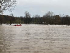 Inundaciones repentinas causan 5 muertos en Missouri, entre ellos 2 funcionarios electorales