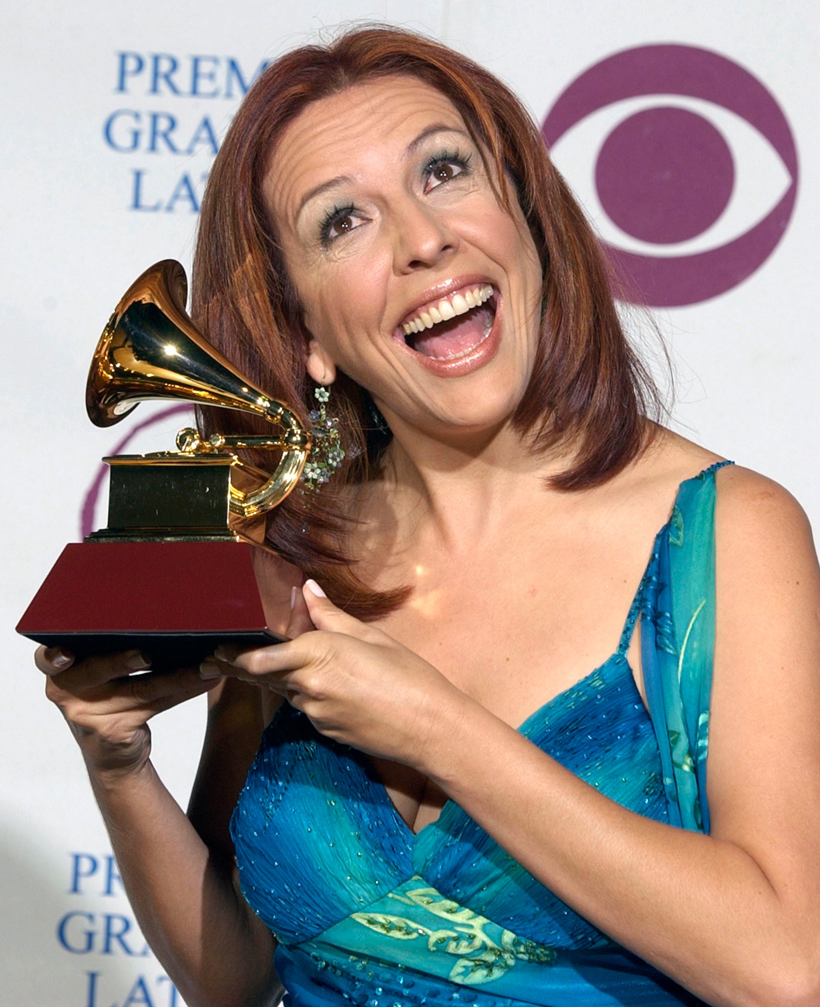 LATIN GRAMMY-ALBITA