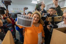 Jenniffer González, del partido pro-estadidad de Puerto Rico, toma la delantera en elecciones