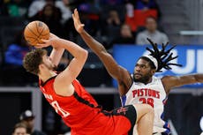 Alperen Sengun anota 27 y lidera a los Rockets en la victoria 101-99 sobre los Pistons