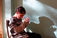 Rubio recibe su primera nominación al Latin Grammy por el video “Nacimos llorando”