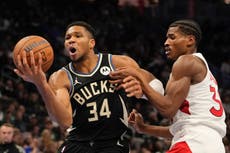 Antetokounmpo anota 23 y encamina a Bucks a victoria 99-85 sobre Raptors