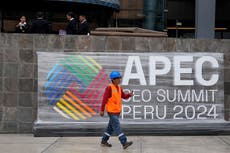 Biden, eclipsado por su homólogo chino Xi, asiste a la cumbre APEC en Perú