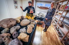 Museo Kon-Tiki de Noruega devuelve piezas a la remota Isla de Pascua en Chile