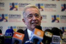 Colombia: juez absuelve al hermano del expresidente Álvaro Uribe en caso de paramilitarismo