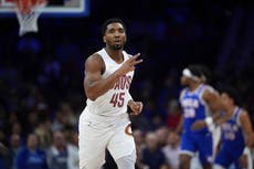 Cavs vencen a Sixers 114-106 y son el sexto equipo de la NBA en empezar 13-0