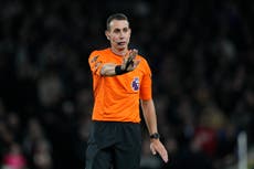 Despiden a árbitro David Coote de la Liga Premier por comentarios del Liverpool y Klopp